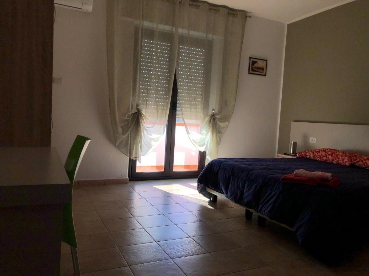 B&B Paolo E Daniela Carbonia Εξωτερικό φωτογραφία